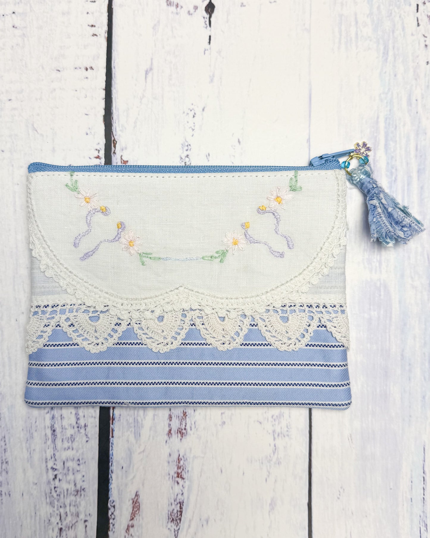 The Linen Press Small Zip Pouches