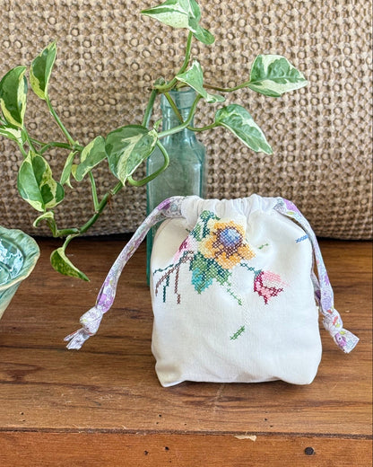 Linen Press Notions Pouch - Joan
